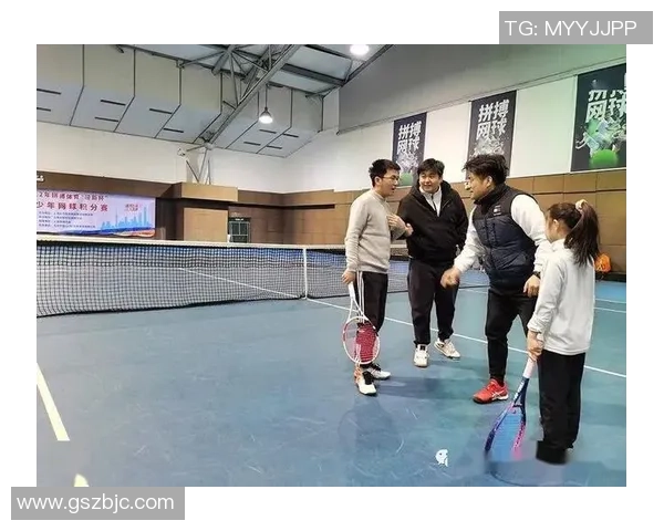 聚焦网球战术解析:北京网球队如何提升比赛竞争力与团队协作